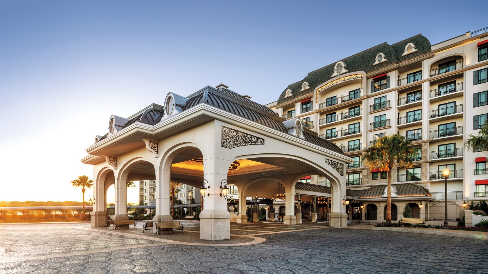 A golden evening at Disney’s Riviera Resort